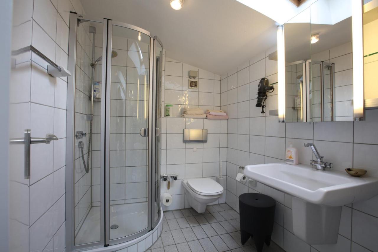 Air Boardinghouse Tulip Stockum, zu Fuß - 3 Minuten zur Messe Düsseldorf Exterior foto