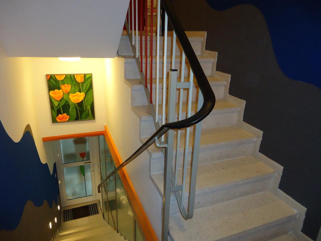 Air Boardinghouse Tulip Stockum, zu Fuß - 3 Minuten zur Messe Düsseldorf Exterior foto