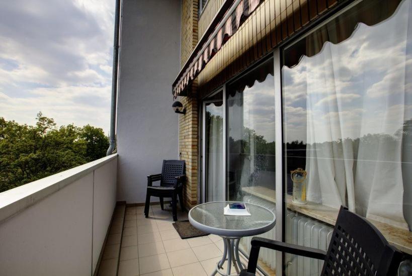 Air Boardinghouse Tulip Stockum, zu Fuß - 3 Minuten zur Messe Düsseldorf Exterior foto