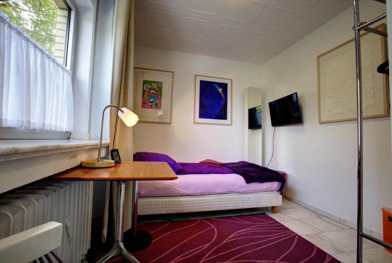 Air Boardinghouse Tulip Stockum, zu Fuß - 3 Minuten zur Messe Düsseldorf Exterior foto